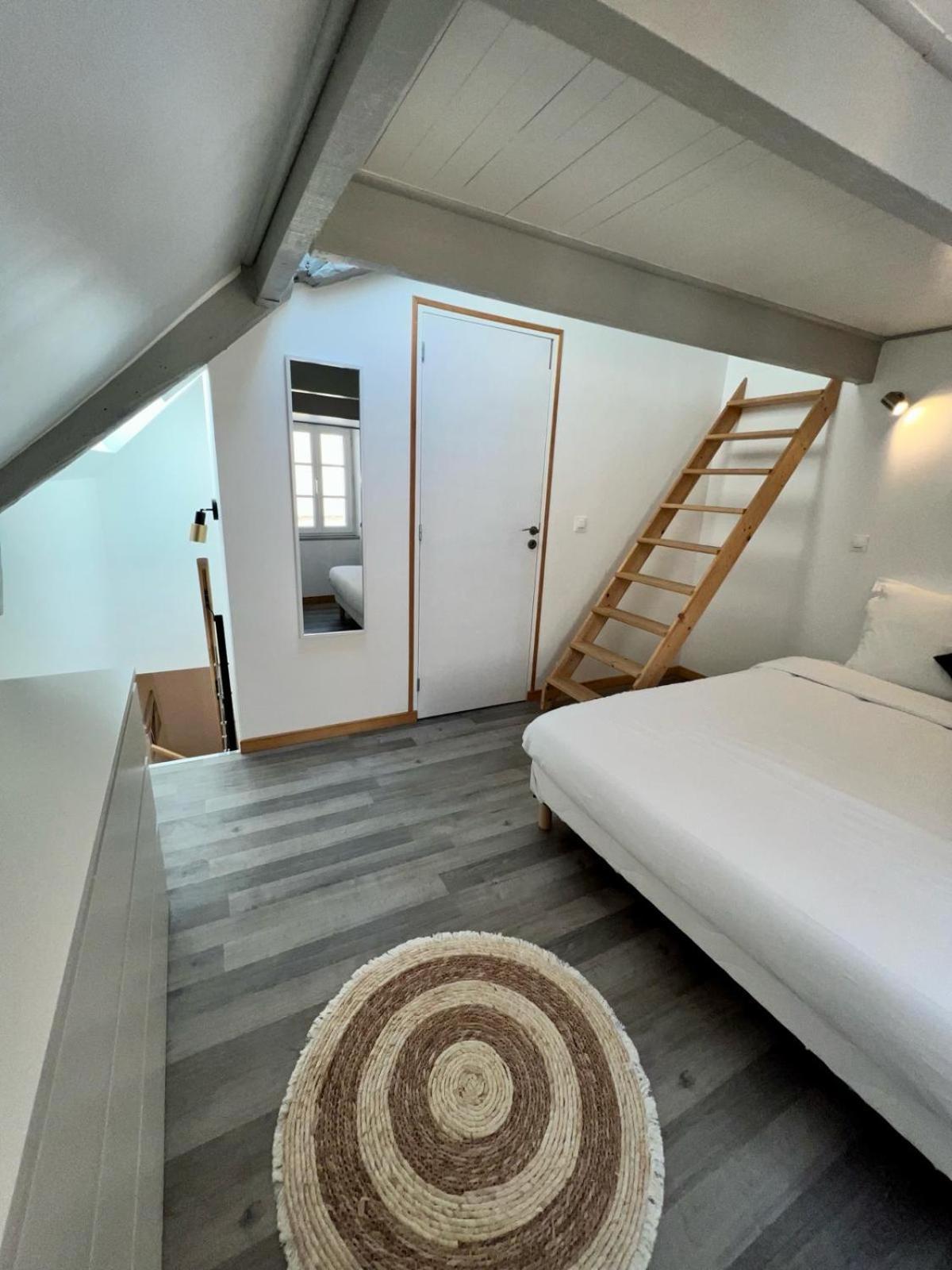 Ferienwohnung Le Palantin Le Palais Exterior foto